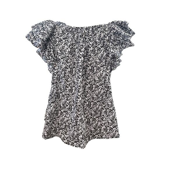 Universal Thread Black White Floral Ruffle Blouse Large - Picture 5 of 5